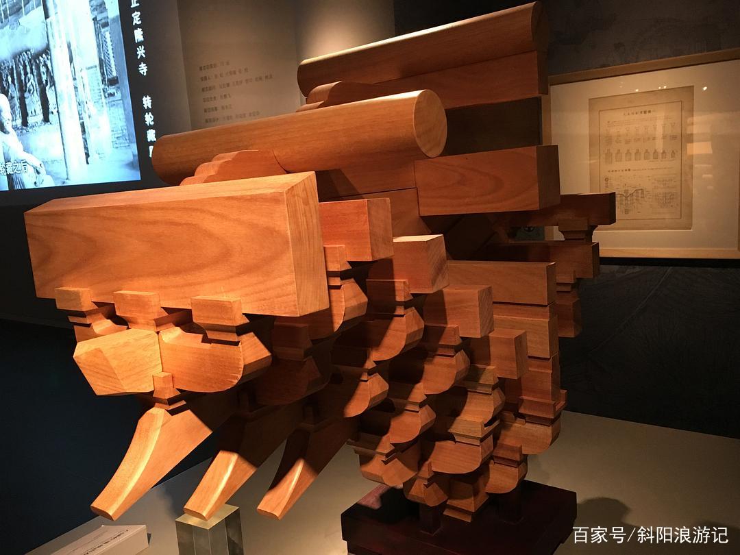 这些古建筑上的漂亮斗栱，同时也是撑起大屋顶的重要帮手_百科TA说