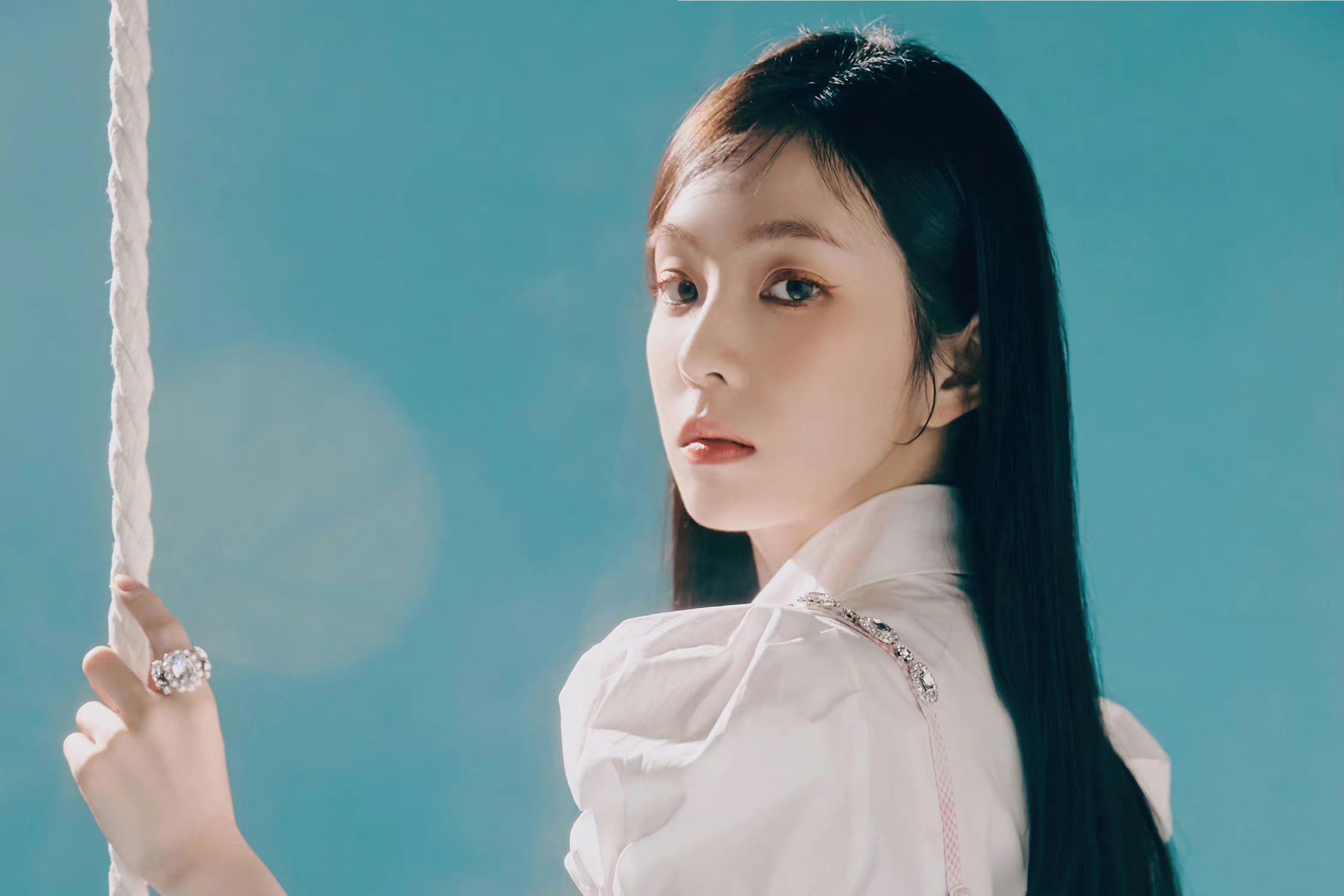  p>裴珠泫(irene),1991年3月29日出生于韩国大邱市,韩国流行乐女歌手