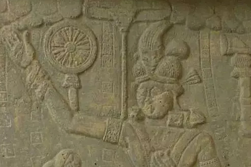 又作遮迦越罗王,遮迦瓦丁,遮迦越王,转轮圣王,转轮圣帝,轮王,真法之王