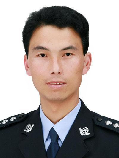  p>勉力义,男,回族,1980年3月生,中共党员,本科学历,二级警督警 span