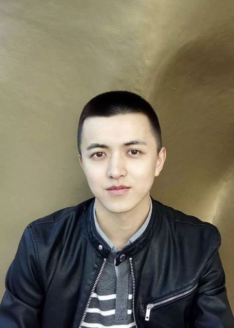  p data-id="gncns5g2lk">陈春成,男,1990年