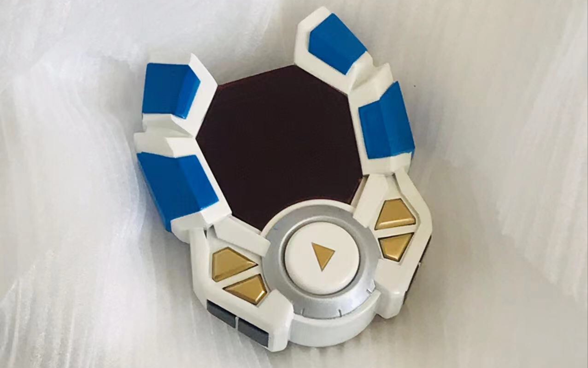 ">飞影召唤器,《 a target="_blank" href="/item/铠甲勇士/18458619"