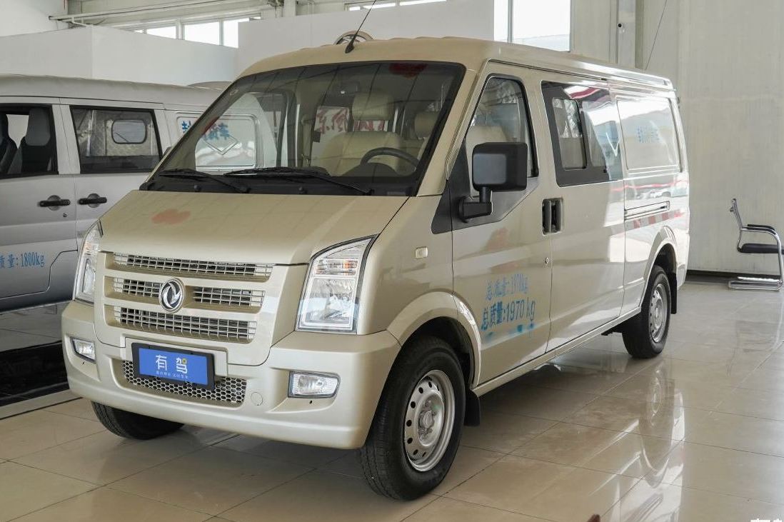  p>东风小康c35,为东风小康旗下的一款微面. /p>