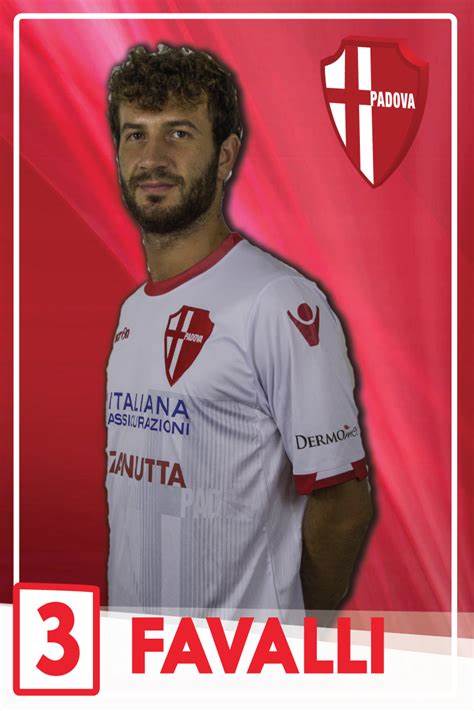 亚历山德罗·法瓦利