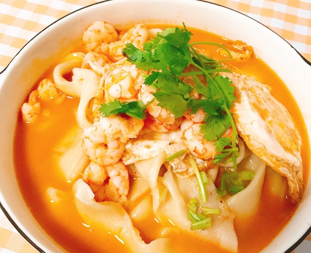 虾仁鸡蛋面