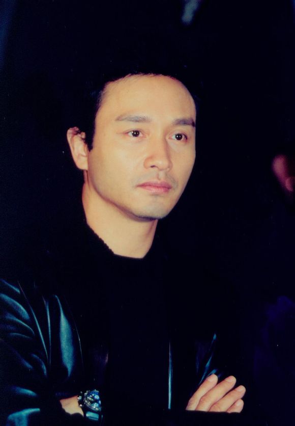  p>张国荣(1956年9月12日-2003年4月1日),出生于香港,中国香港男歌手