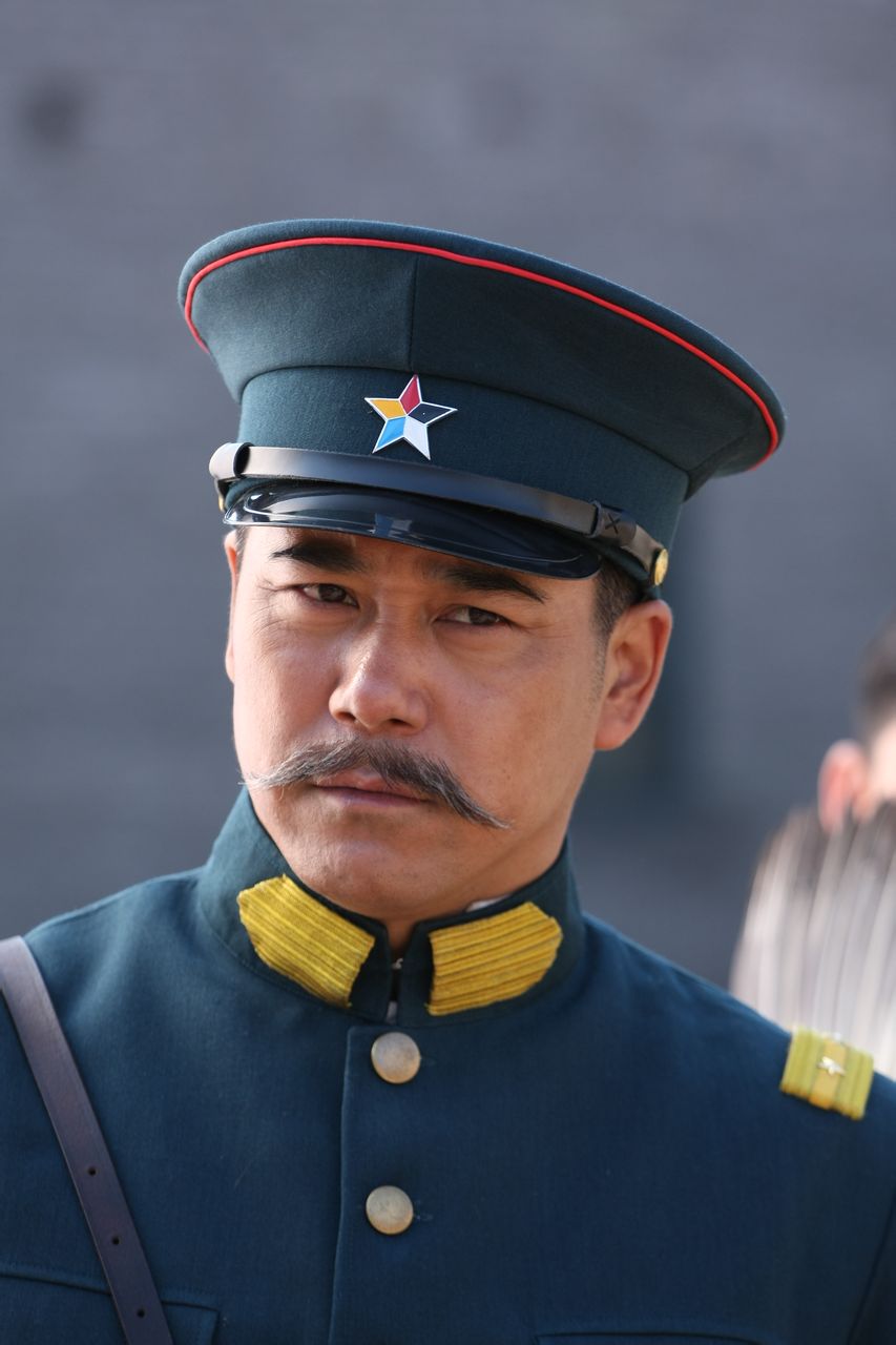  p>文江,男,汉族,中国内地男演员,曾在2009年的国庆60周年献礼电视剧