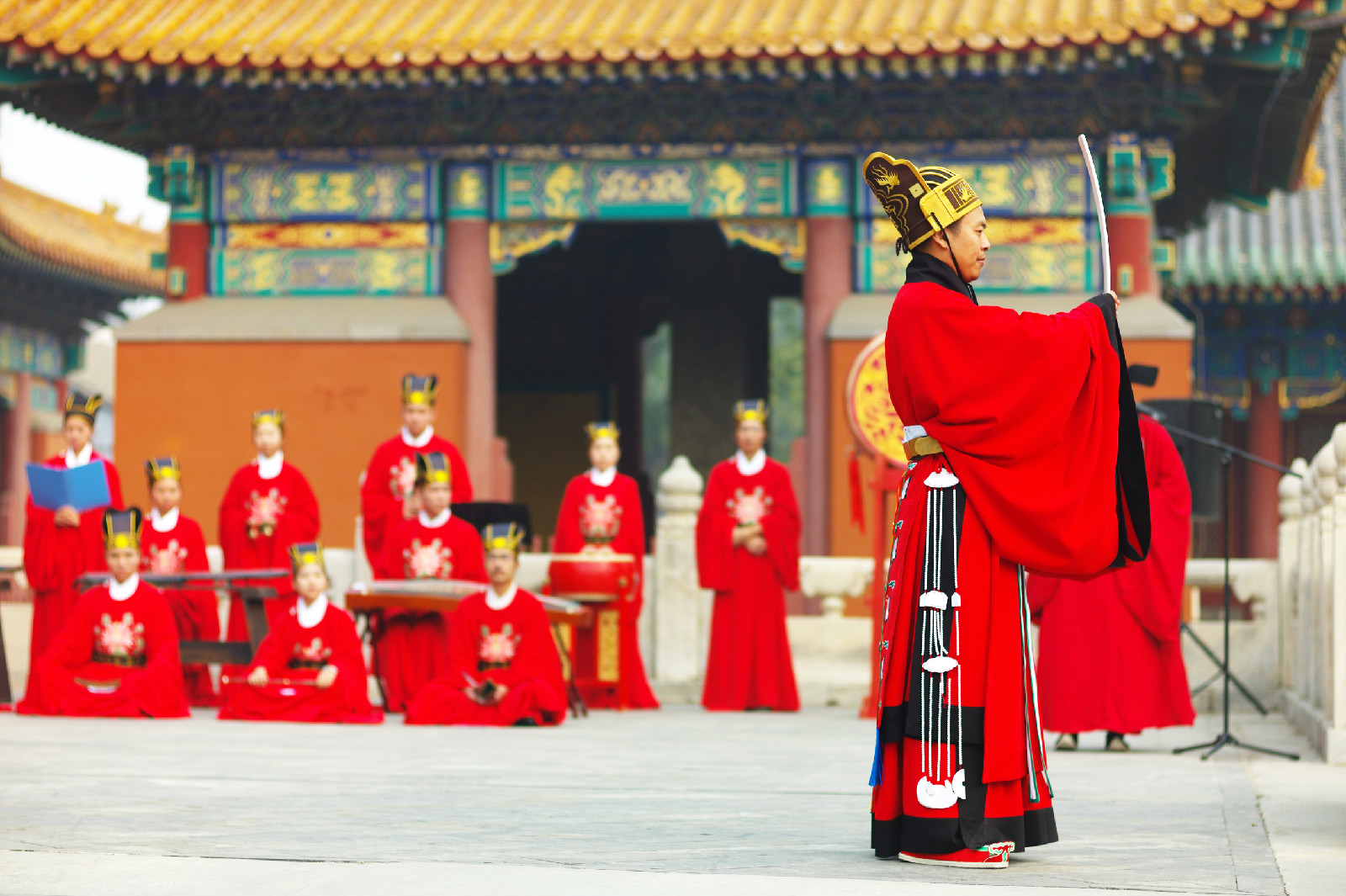  p data-id="gnbt97wjuj">古代的射礼有四种,分别是大射,燕射,宾射和