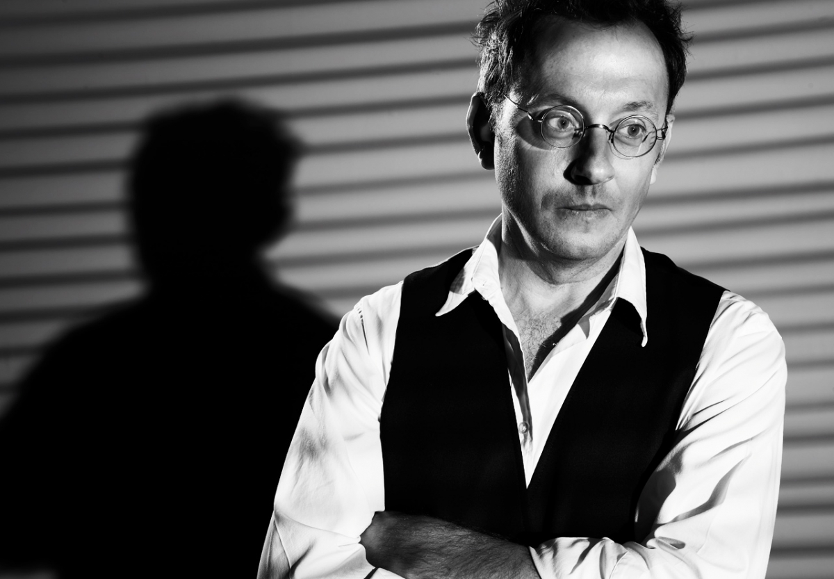  p data-id="go0dysvou2">迈克尔·爱默生(michael emerson),1954年9