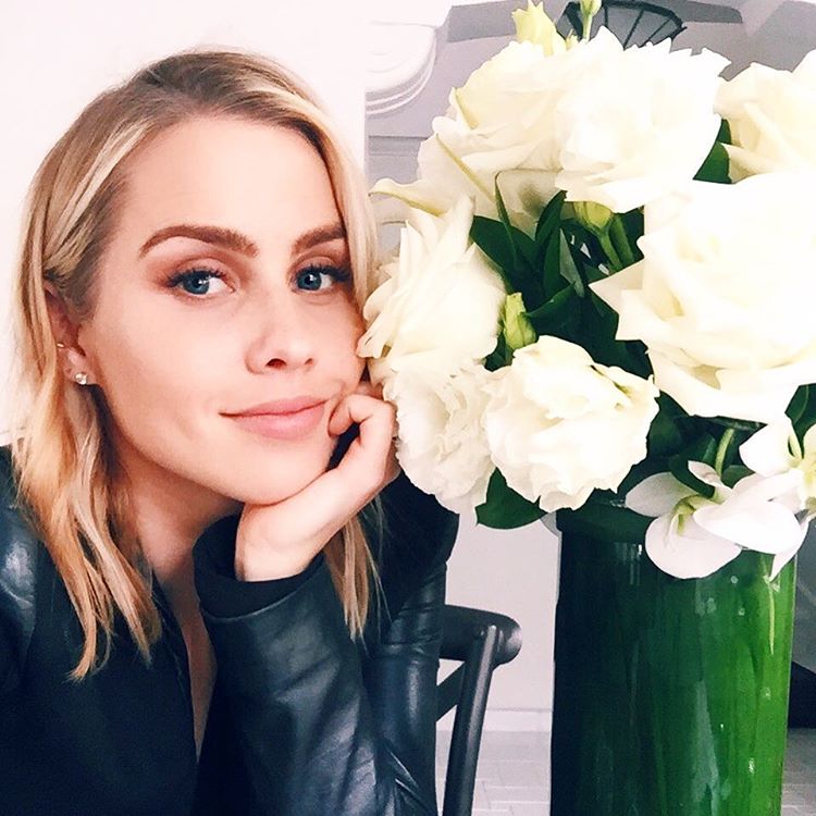  p>克莱尔·霍尔特(claire holt),1988年6月11日出生于澳大利亚昆士兰