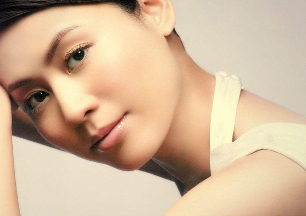  p>宣萱(jessica hester hsuan),1970年8月18日出生于中国香港,影视女