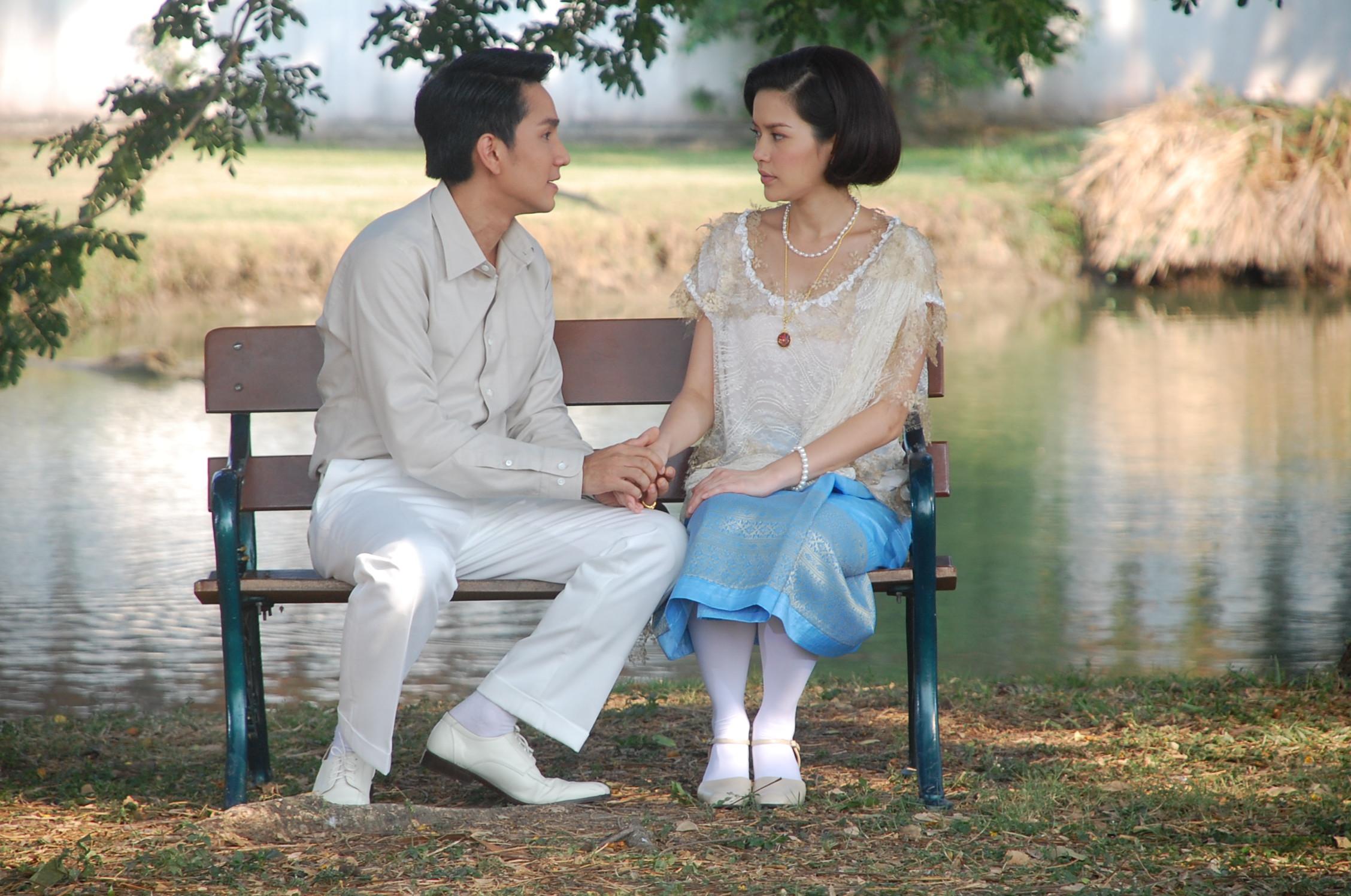  p>《花环夫人》是由泰国exact公司出品,帕翁·赞