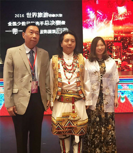 data-id="gnrr0gelbk">索南扎西,9月24日出生于甘肃甘南大草原,舟曲县