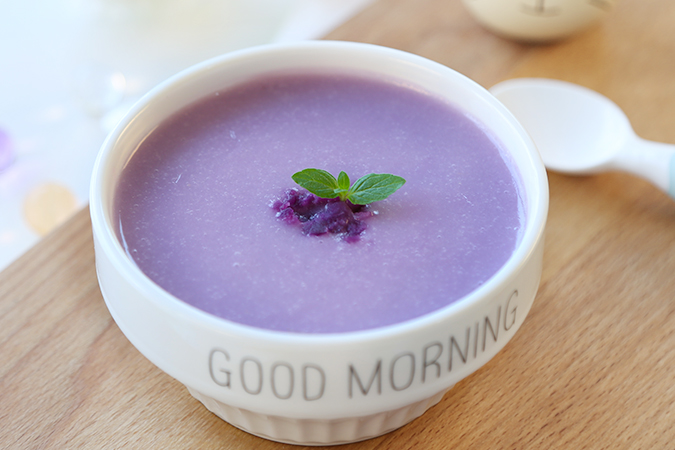 奶香紫薯浓汤