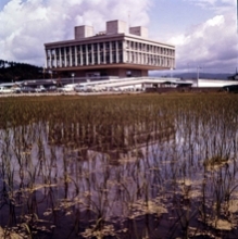  p>黑川纪章,第二代日本建筑师.