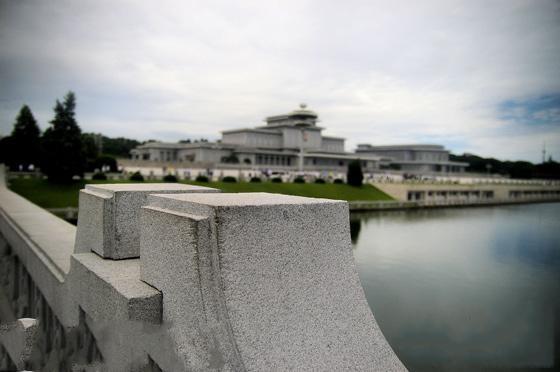  p>锦绣山太阳宫,原名 a target="_blank" href="/item/锦绣山纪念宫