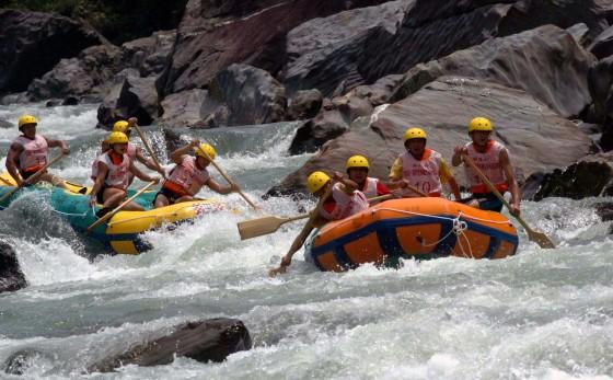 广东省江门市台山市北峰山的景点,河全程长约5公里,漂流时间约99分钟