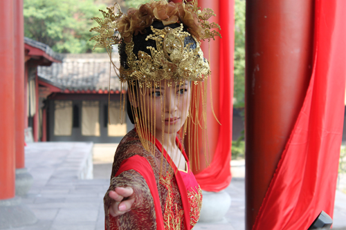  p>胭脂,是电视剧《活佛 a target="_blank" href="/item/济公/22700"