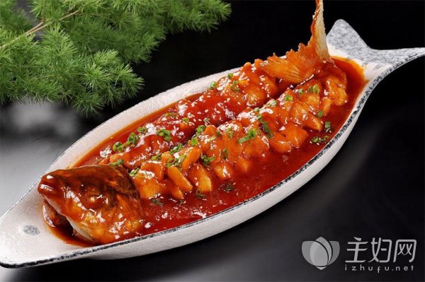 糖醋鲫鱼