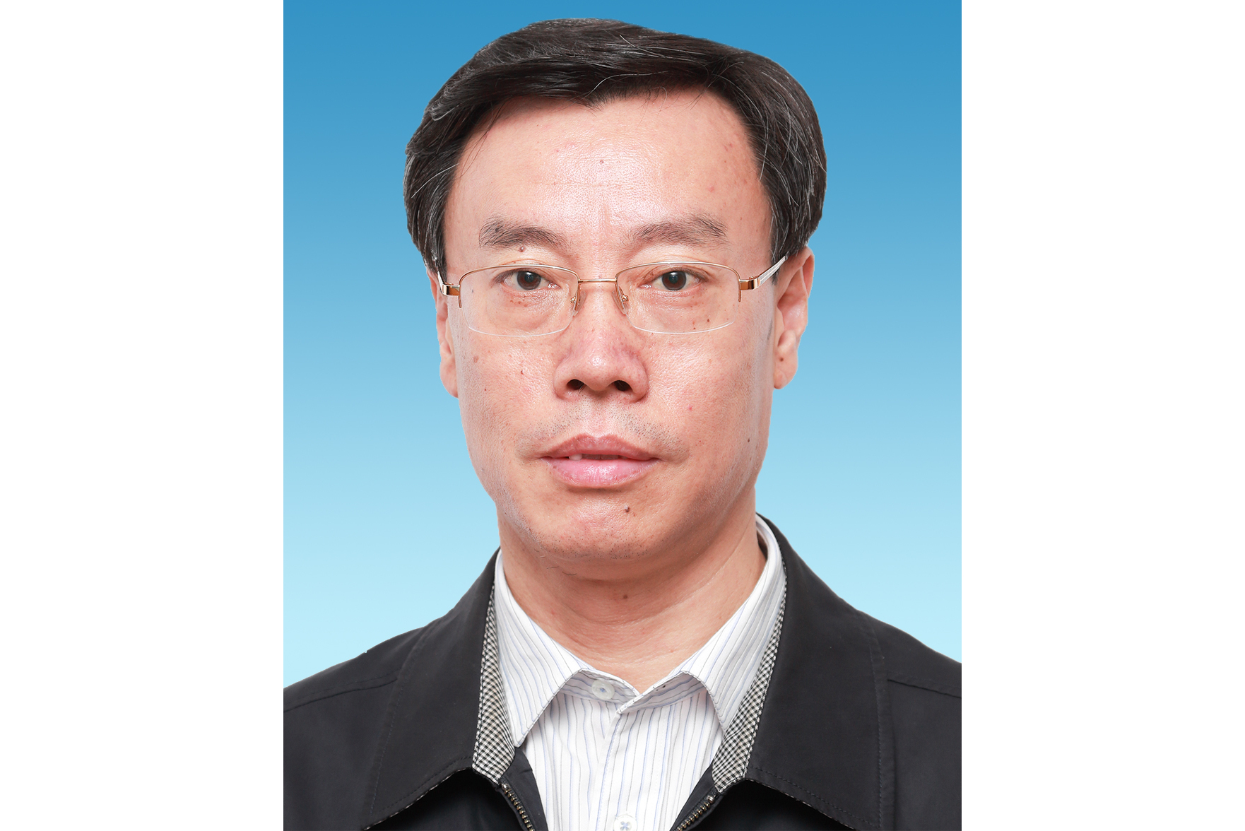  p>马承新,男,汉族,1963年8月生,在职研究生学历