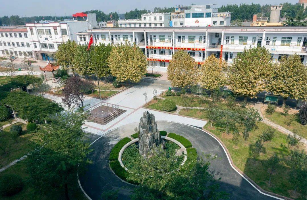  p data-id="gnbtn2n9ew">滕州五中始建于1958年,地处山东省 a target