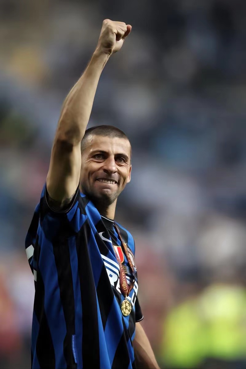 瓦尔特·萨穆埃尔