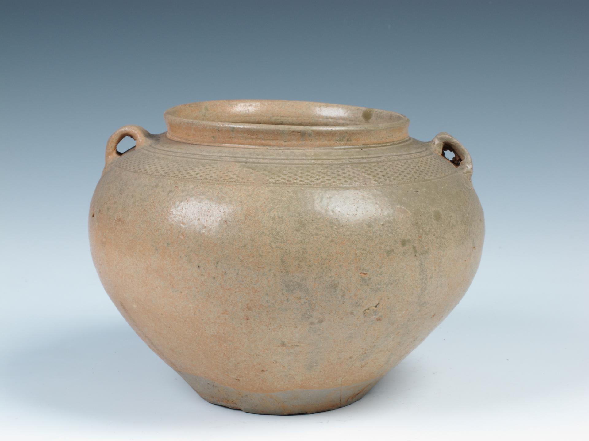 西晋越窑青瓷双耳罐