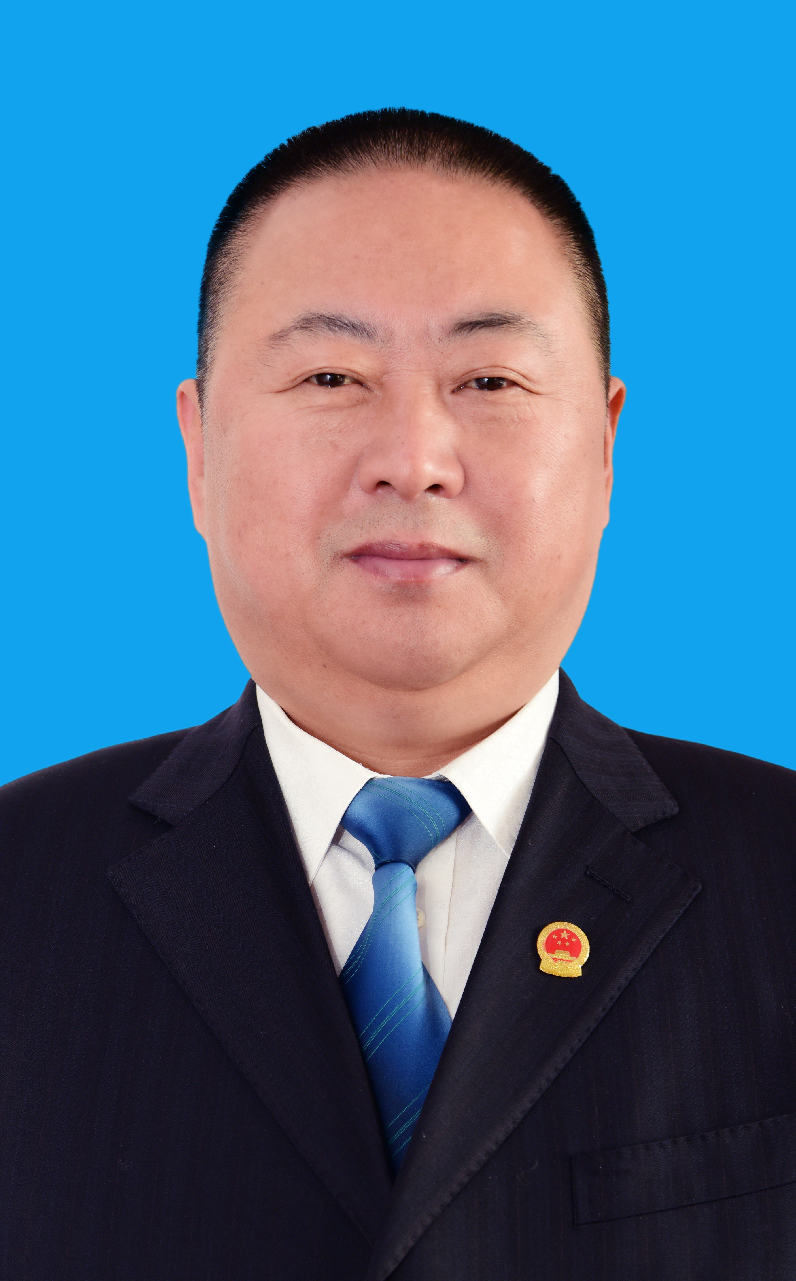  /p> p>现任黑龙江省哈尔滨市五常市人大常委会党组成员,副主任. /p>