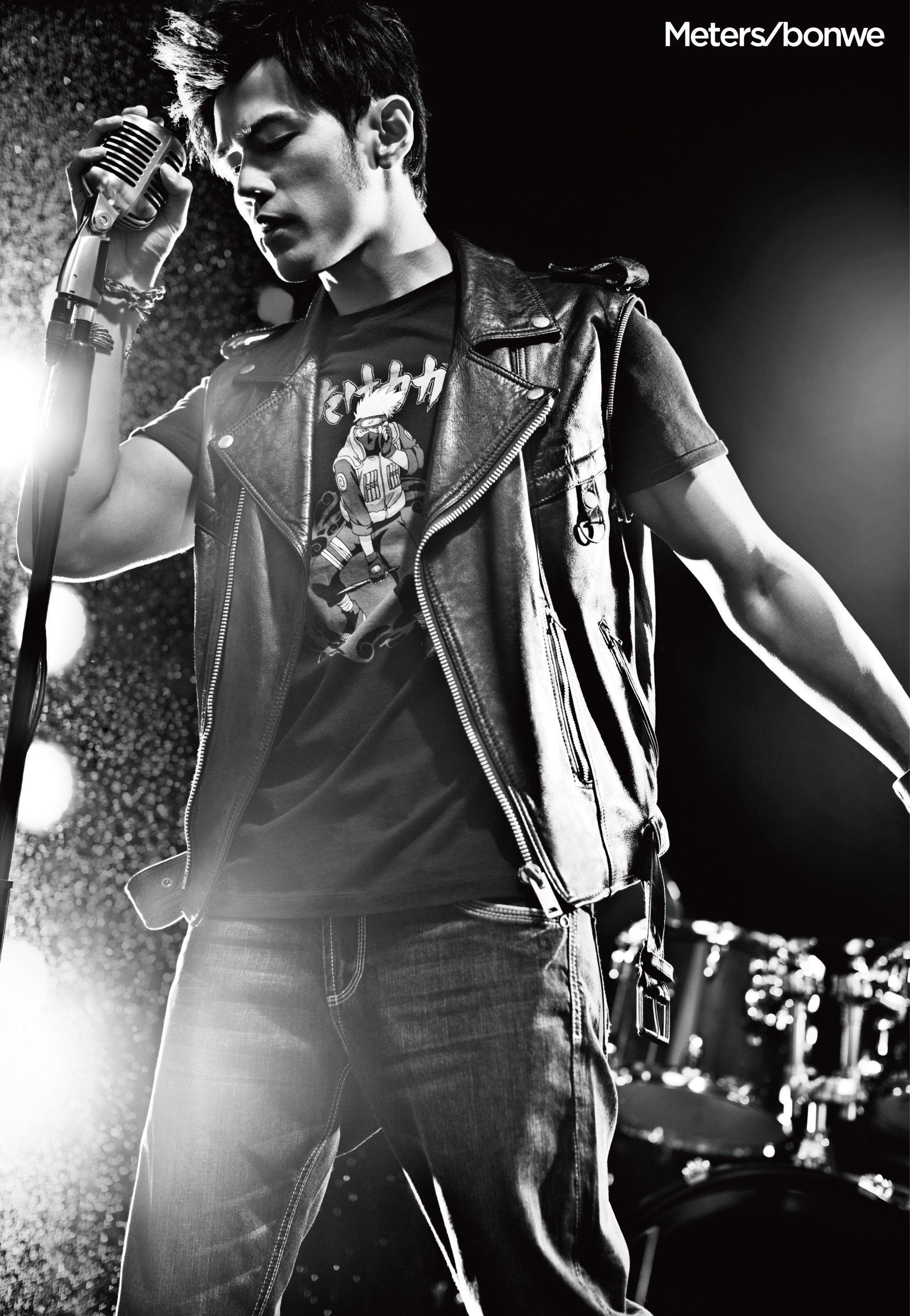  p>周杰伦(jay chou),1979年1月18日出生于台湾省新北市,祖籍福建省