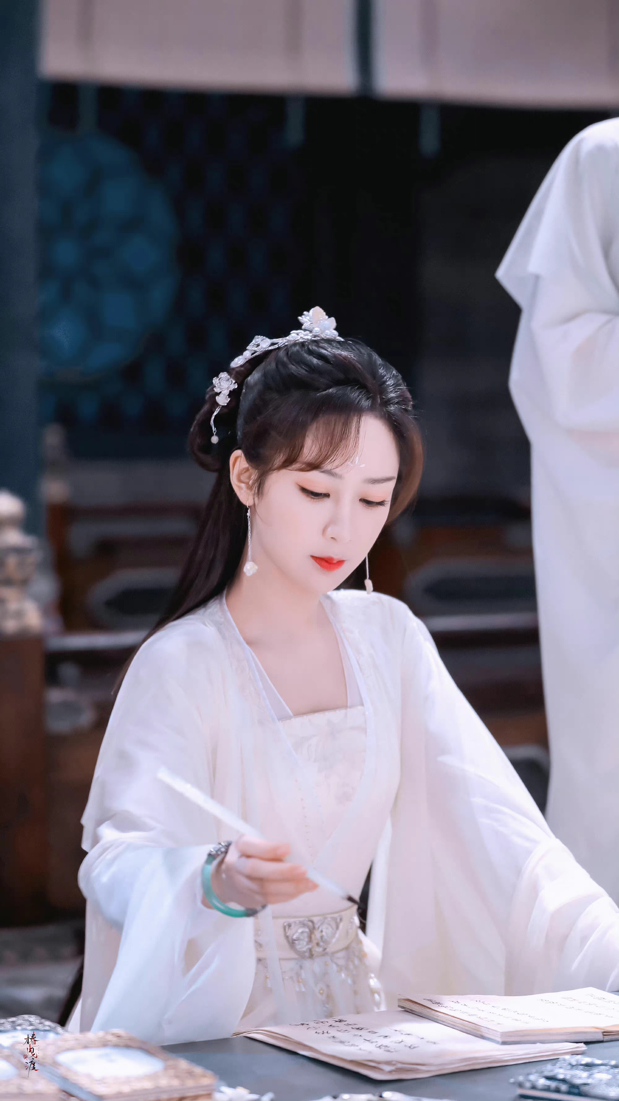 是电视剧《 a target="_blank" href="/item/沉香如屑/19835449" data