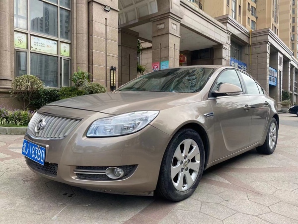 2012款君威2.0l自动舒适版