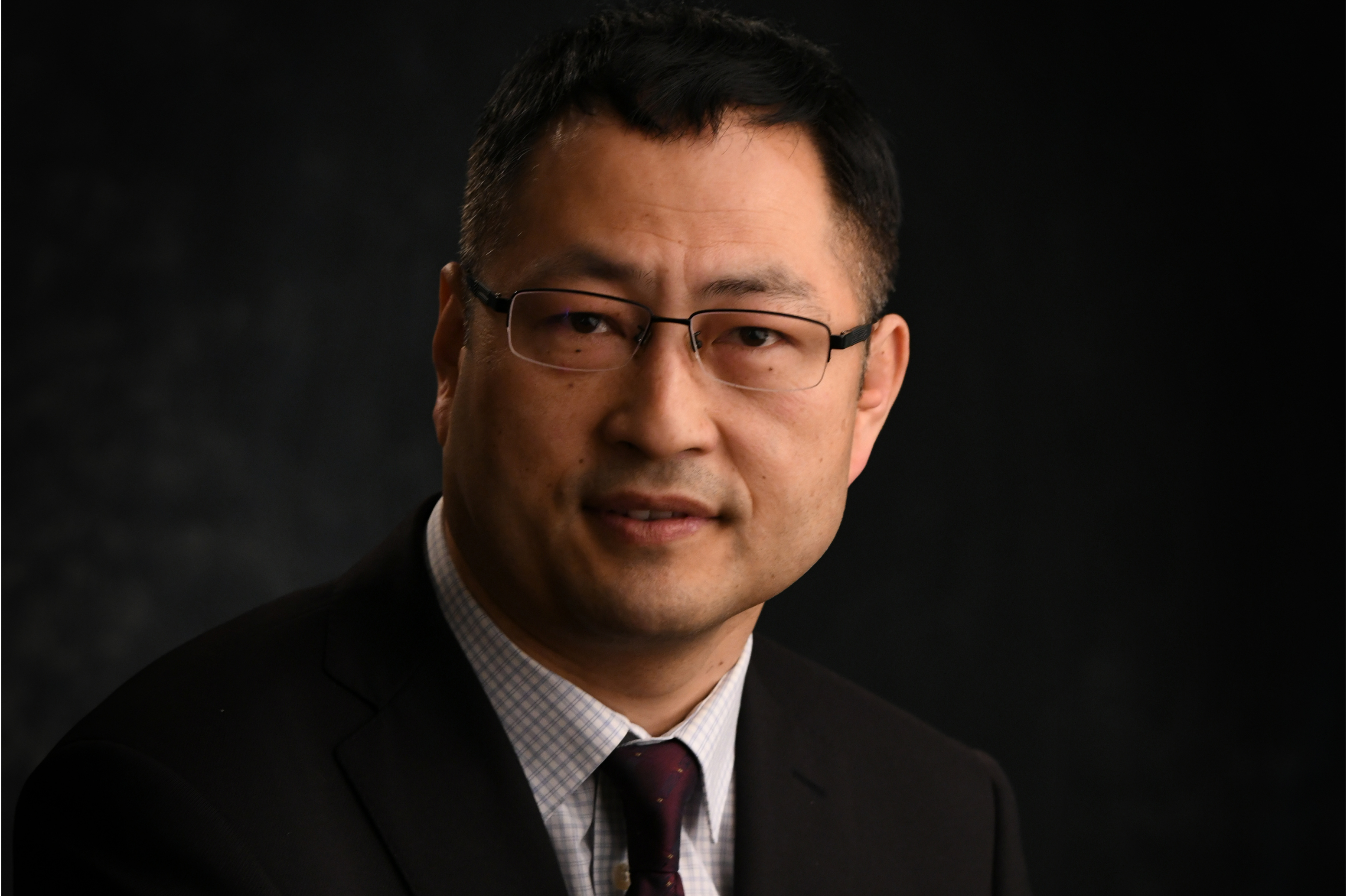 ctrid="swarwsztycwb">男,法学博士,南京大学访问学者