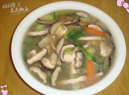 草菇滑肉汤