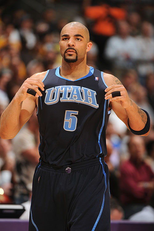  p>卡洛斯·布泽尔(carlos boozer),1981年11月20日出生于德国西德