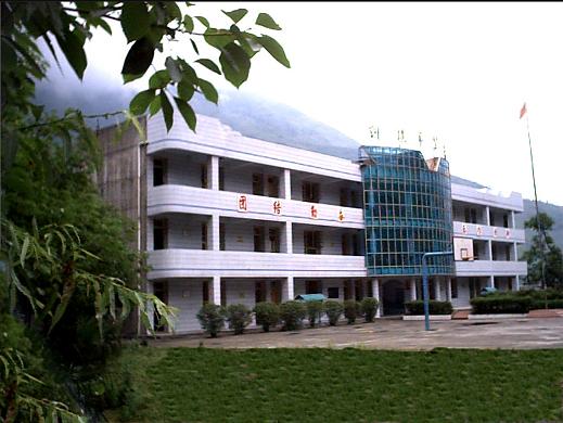 罗市镇,隶属江西省宜春市 a target="_blank" href="/item/奉新县