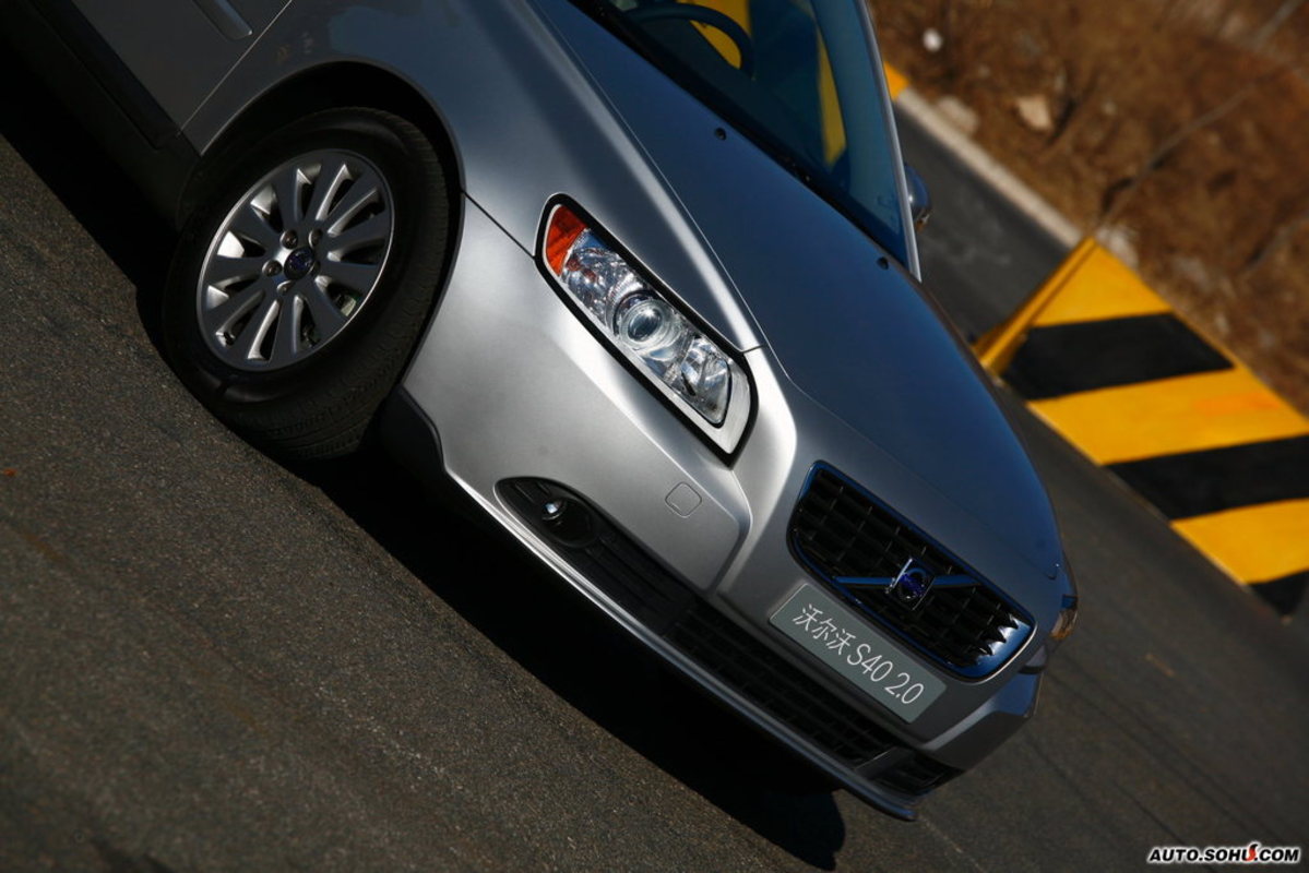 沃尔沃s40