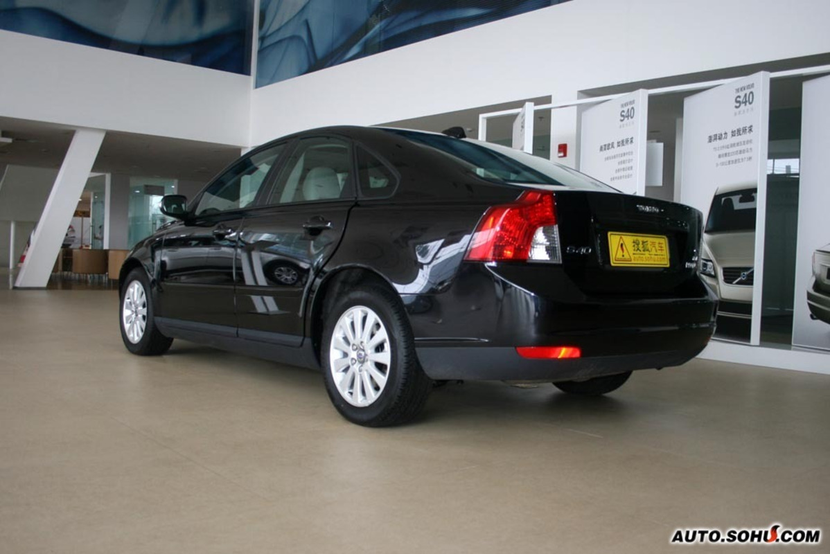 沃尔沃s40
