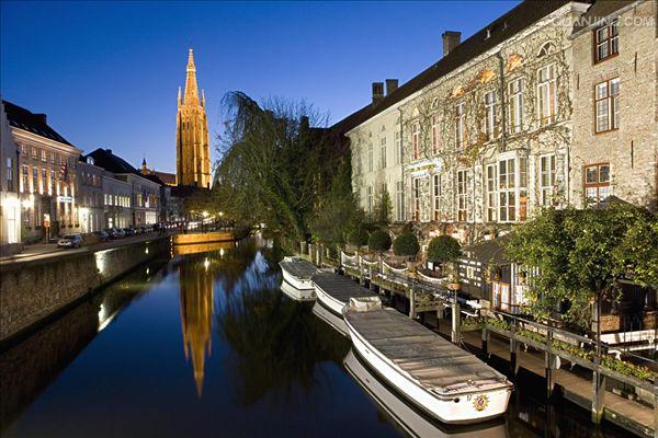  p>比利时王国(荷兰语:belgi  ,法语:belgique,德语:belgien),简称"