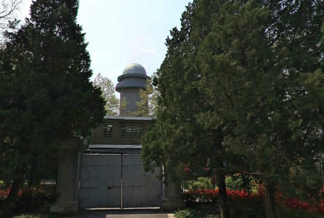 南京大学太阳塔