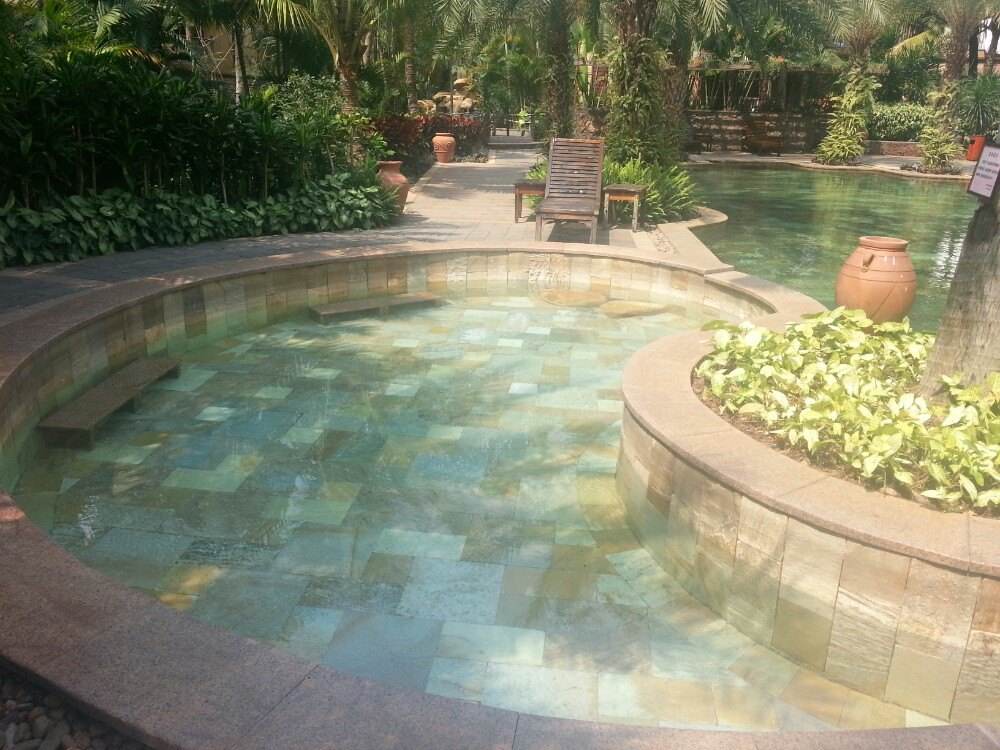 美岭湖假日酒店官塘温泉