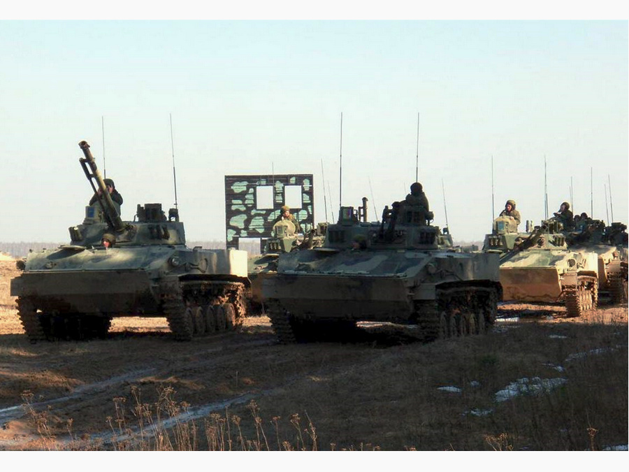  p>bmd-4履带式空降战车(俄文:БоеваяМашина Десан