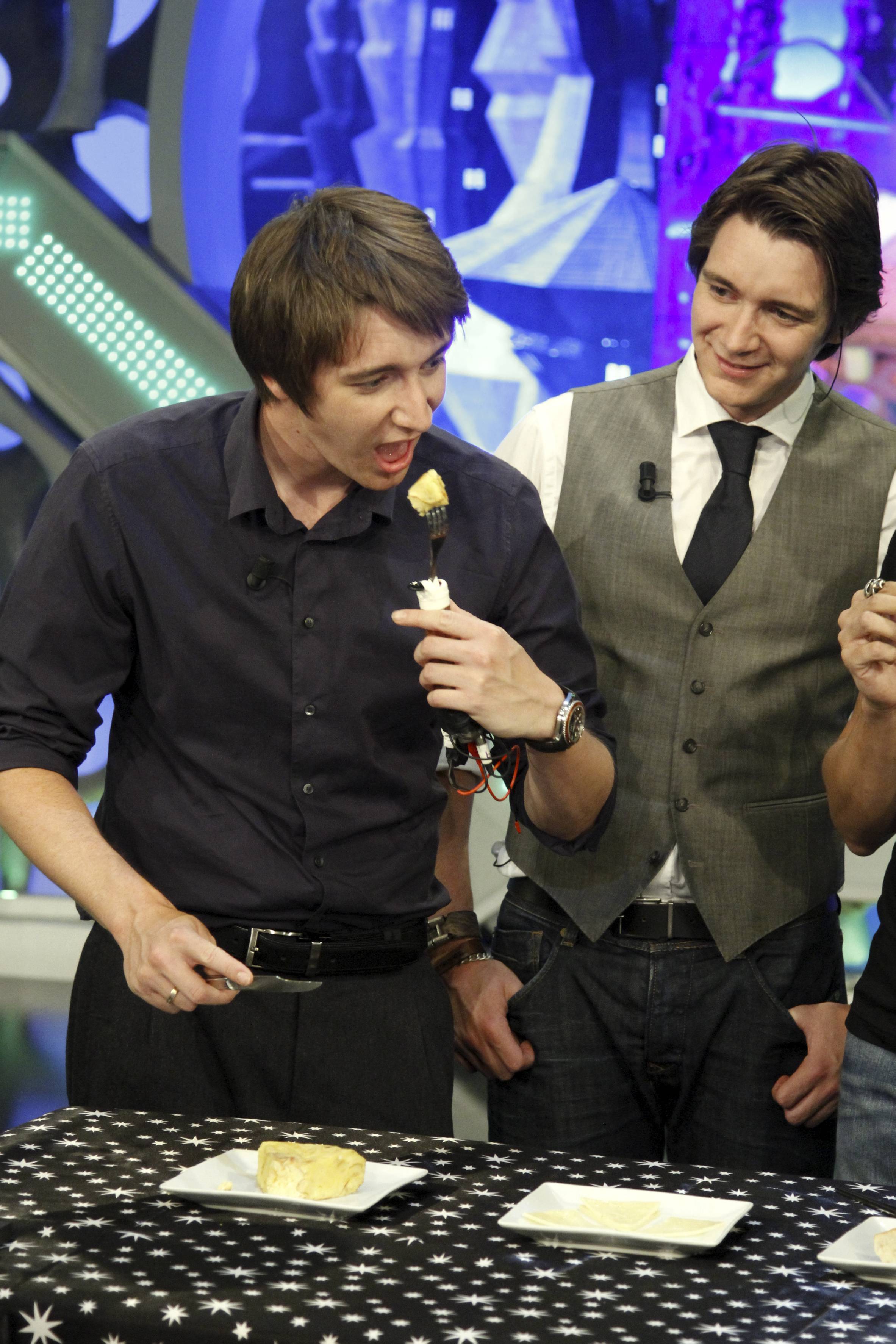  p>鲁伯特·格林特(rupert grint),1988年8月24日出生于英国伦敦,英国