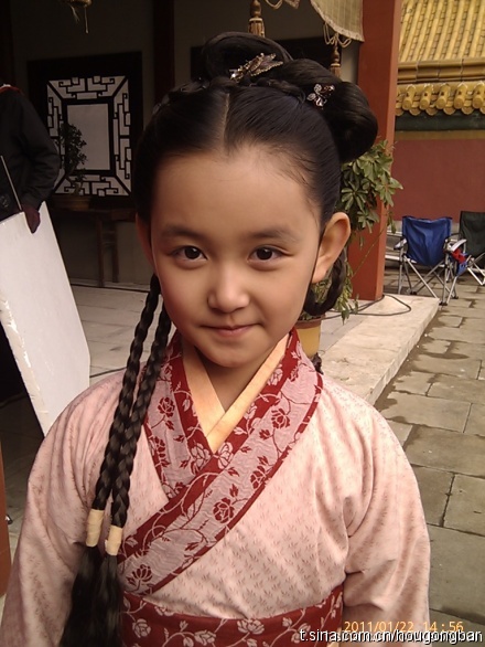 好女春华