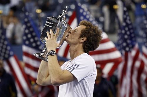  p>安迪·穆雷(andy murray),1987年5月15日出生于英国苏格兰邓布兰
