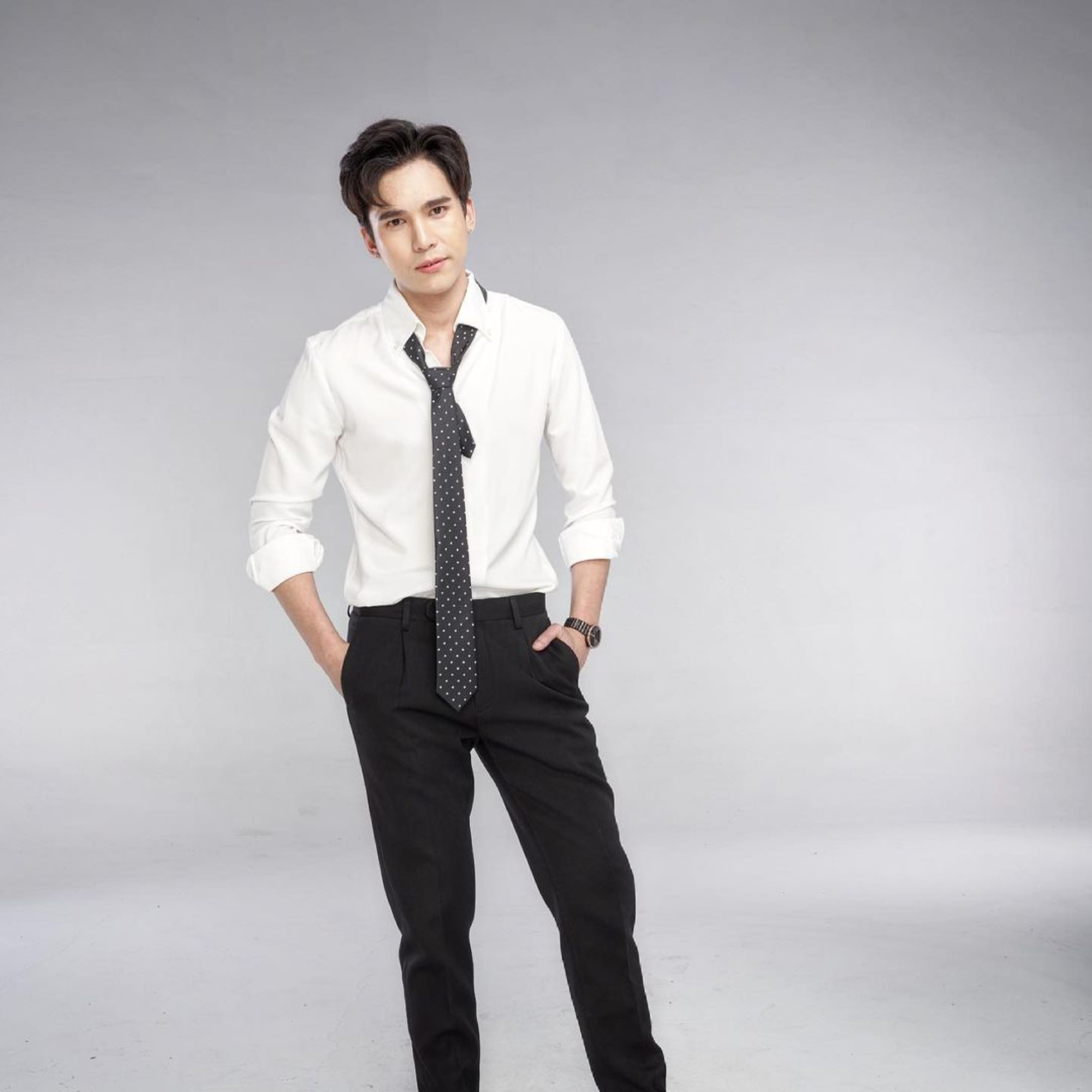 ="ref" data-ctrid="sxfgdvzmm7bb">萨澜·鲁杰耶拉塔纳福拉潘(max)