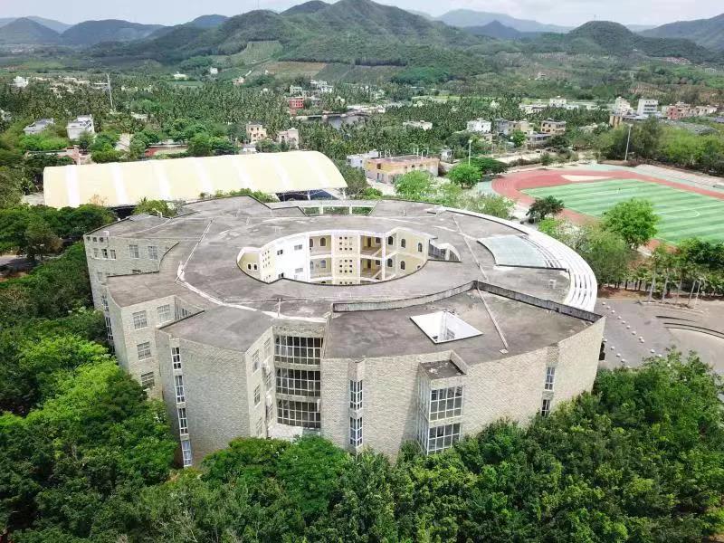三亚学院