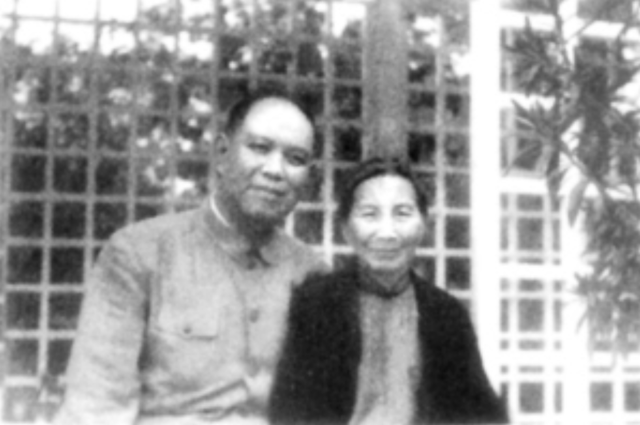 姚依林_百度百科