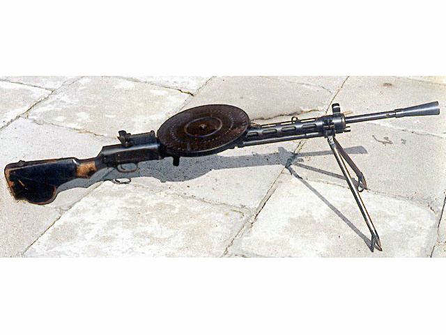 dp-28轻机枪