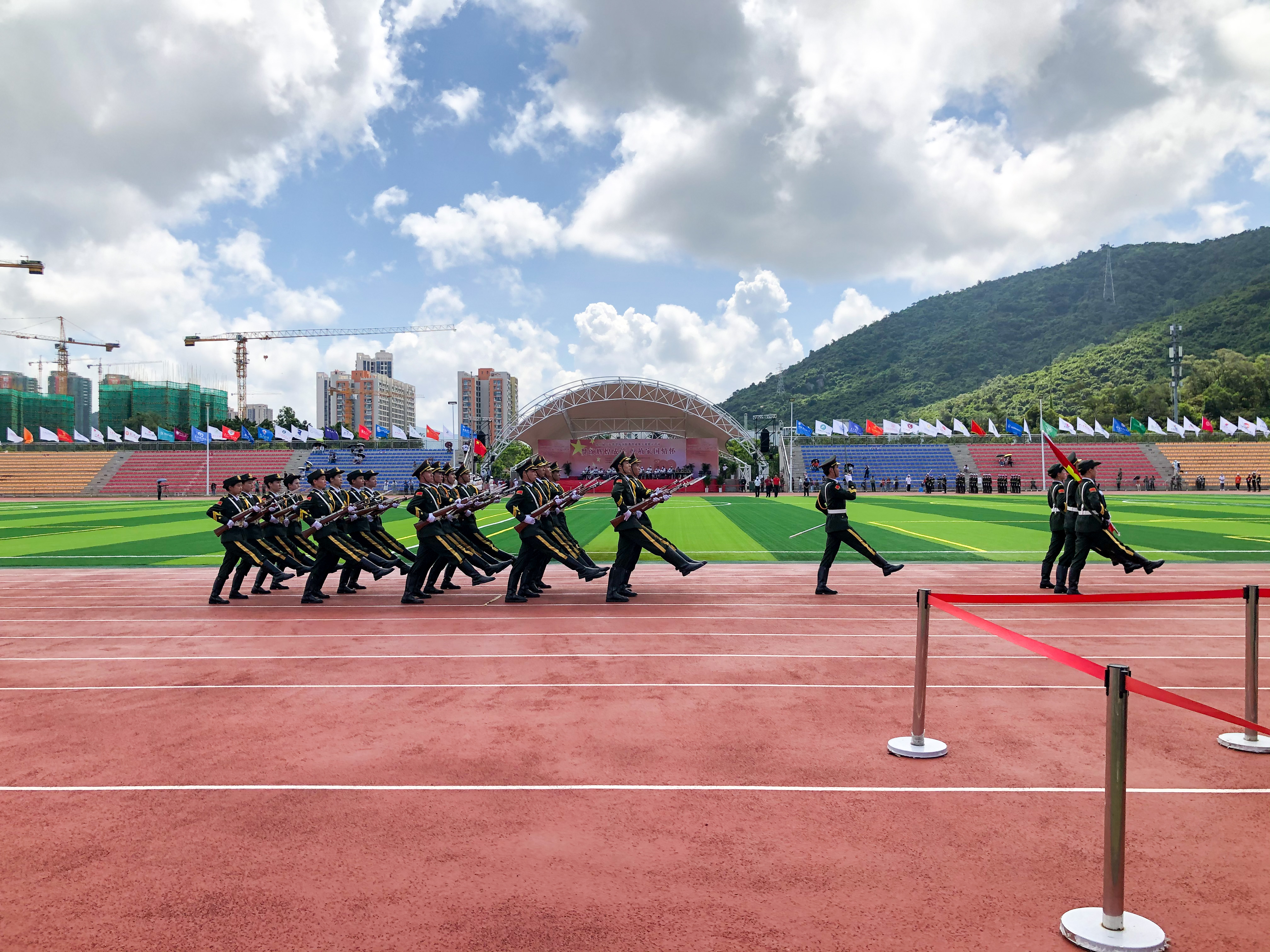 广东工贸职业技术学院国旗护卫队