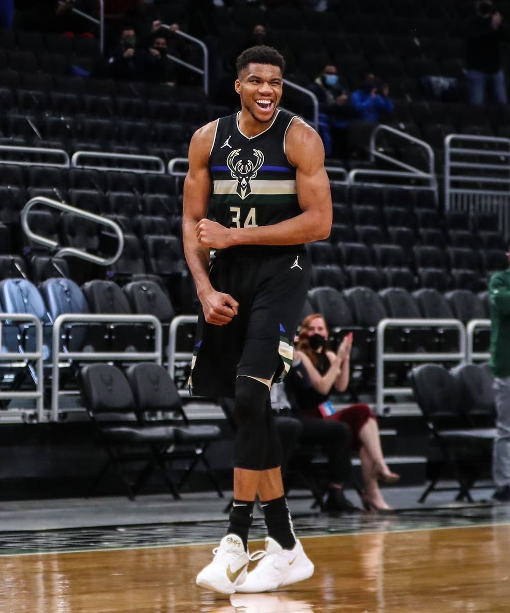 扬尼斯·阿德托昆博